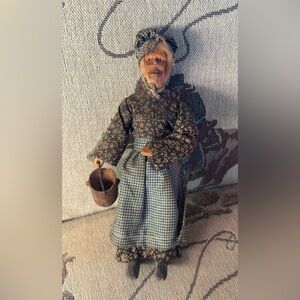 Vintage Ozark Wood Carved Lady Dress Apron Bonnet With Bucket